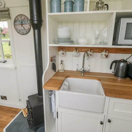 بيت للعطل Bellwether